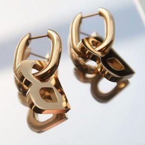 NEW 18K Gold Plated Letter B Oval Hoop Earrings